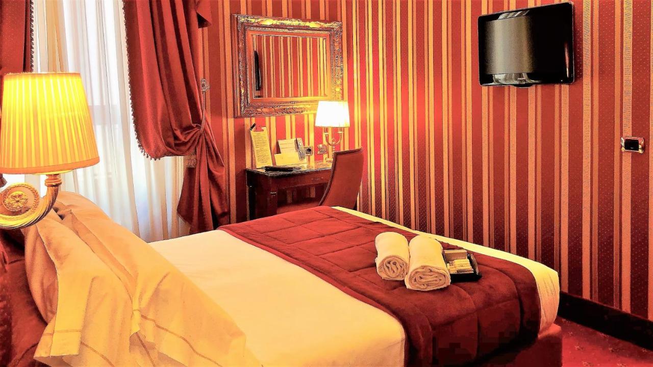 Hotel Manfredi Suite In Roma Ngoại thất bức ảnh