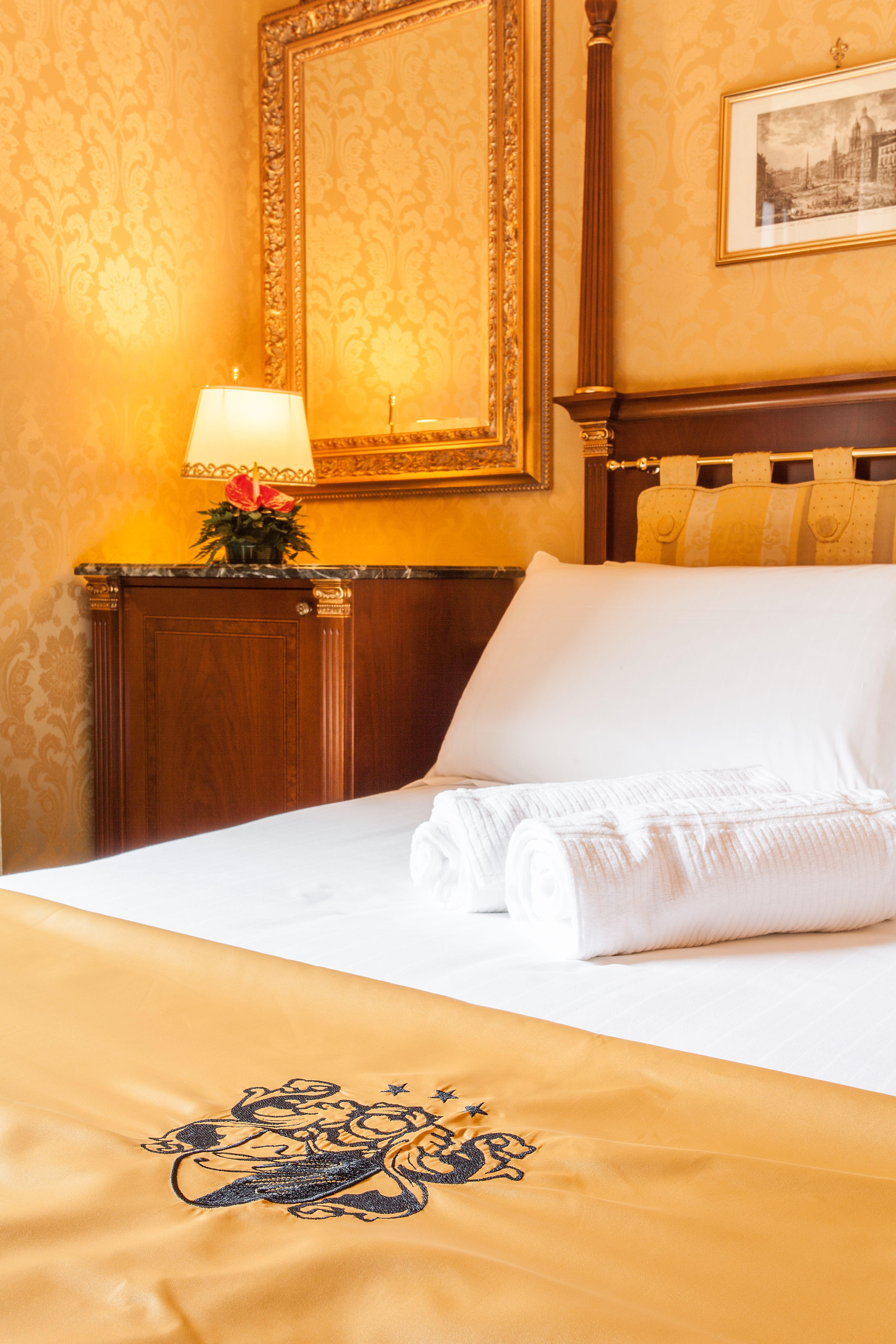 Hotel Manfredi Suite In Roma Ngoại thất bức ảnh
